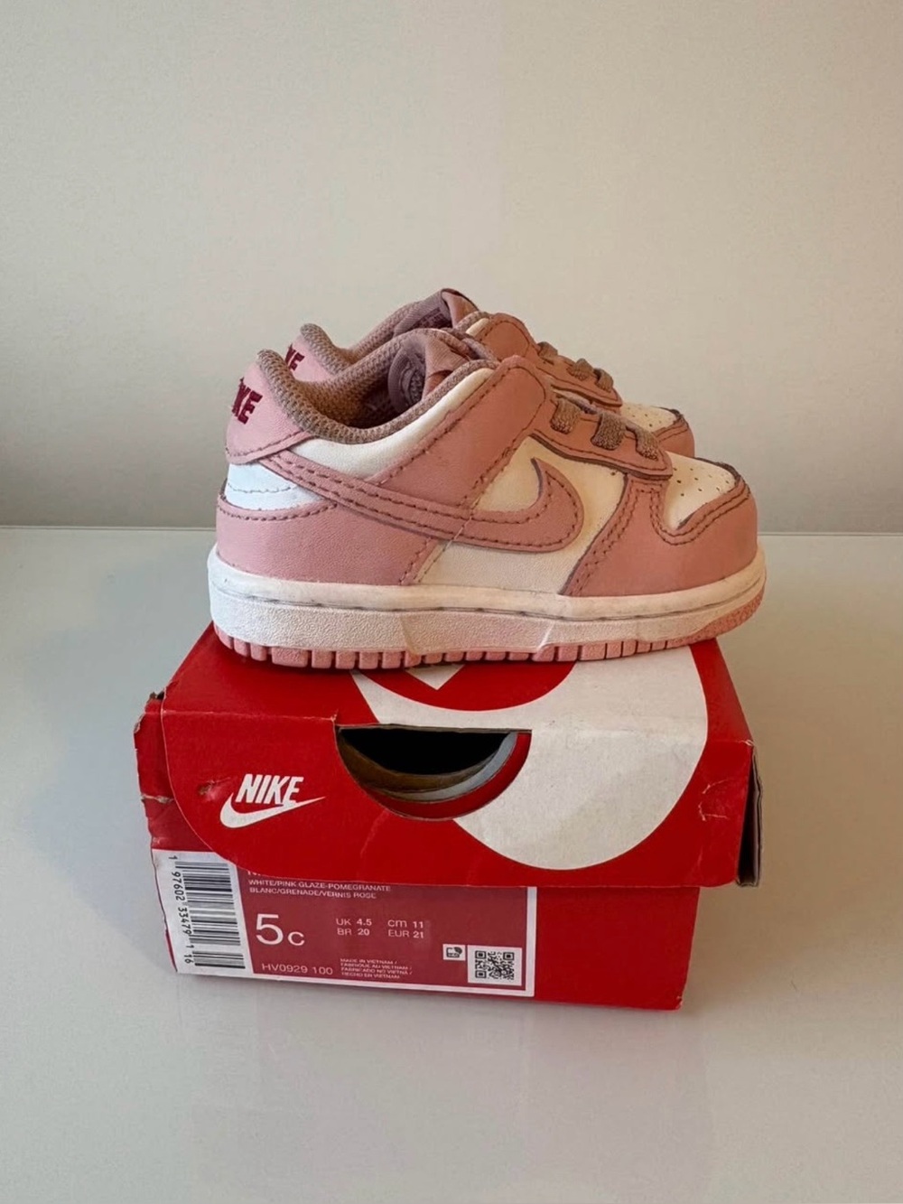 Pink Nike Dunk Low (5c)